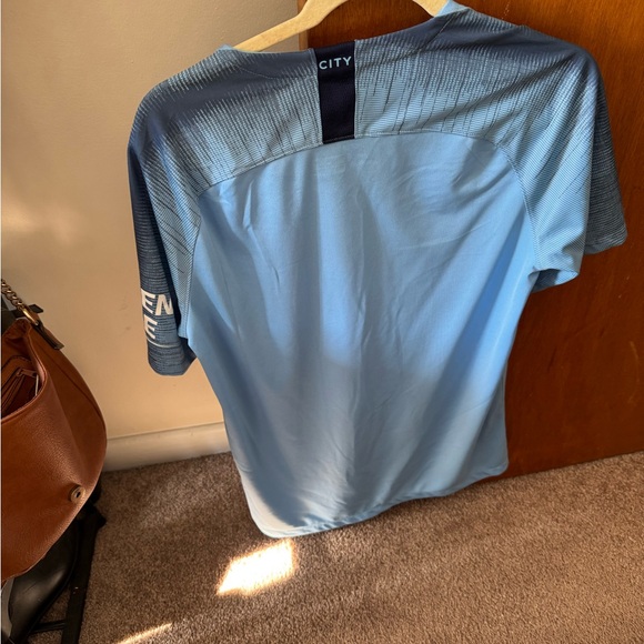 Manchester City Nike Jersey - Picture 3 of 3